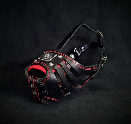 'Eros'' Basket Muzzle black & red