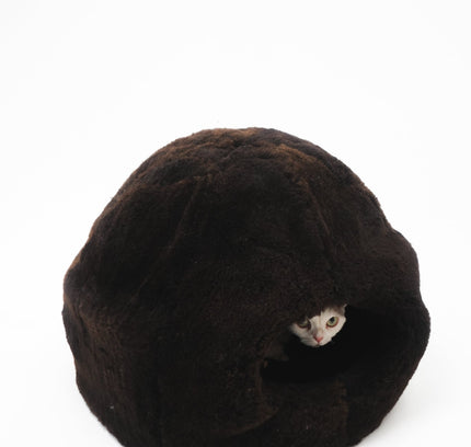 Nest Natural Sheepskin Pet Bed - Brown-2