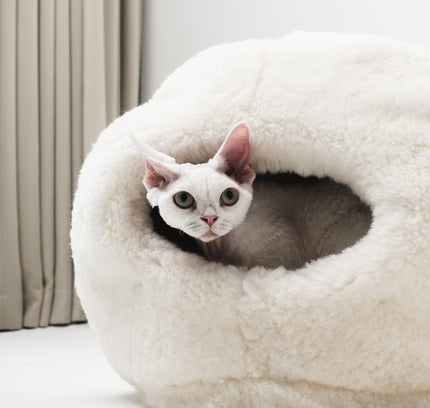 Nest Natural Sheepskin Pet Bed - White-0