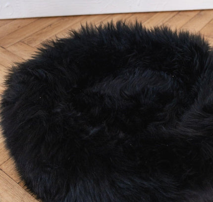 Round Natural Sheepskin Pet Bed - Black-4