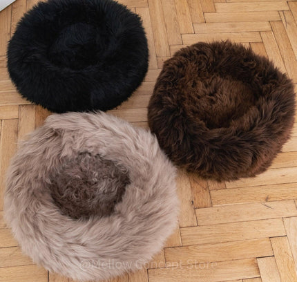 Round Natural Sheepskin Pet Bed - Greige-4