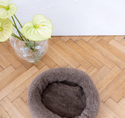 Round Natural Wool Pet Bed - Beige-3