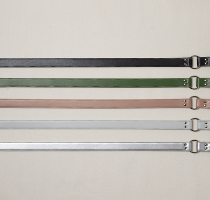 Black apple leather lead-2