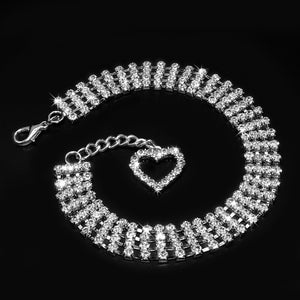 Four-row Collier pour Animaux en Strass Chaîne en Forme de Cœur pour Chiens et Chats
