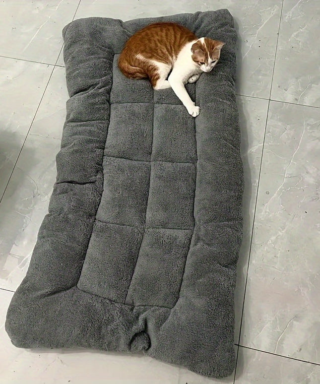 Extra-Large Plush Dog Sofa Bed with Non-Slip Base