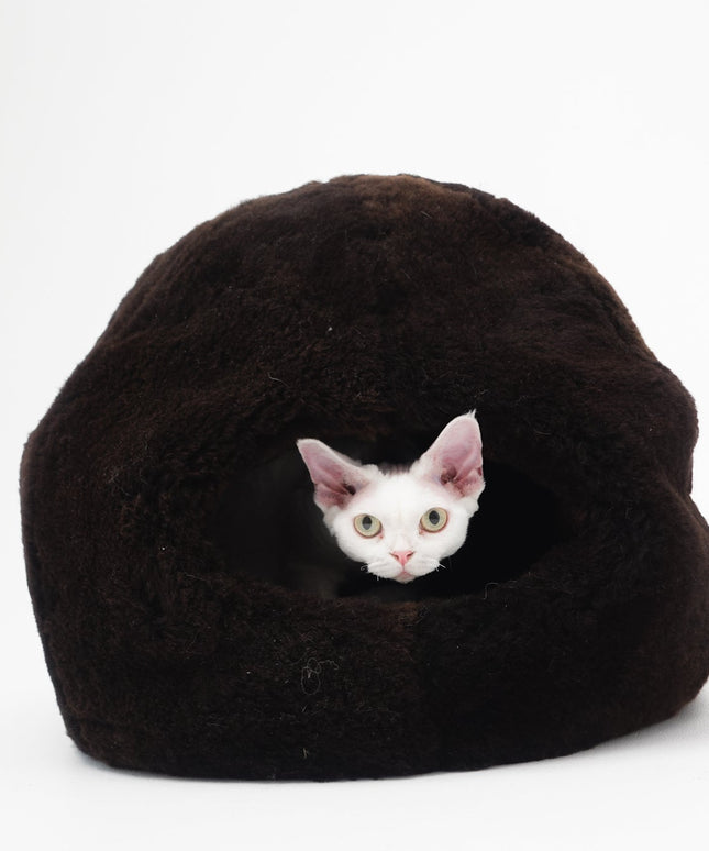 Nest Natural Sheepskin Pet Bed - Brown-1