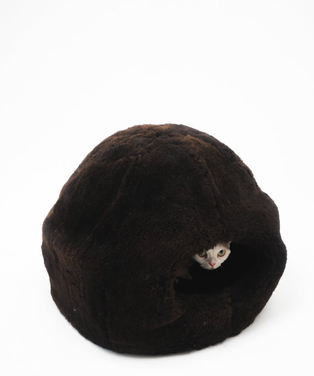 Nest Natural Sheepskin Pet Bed - Brown-2