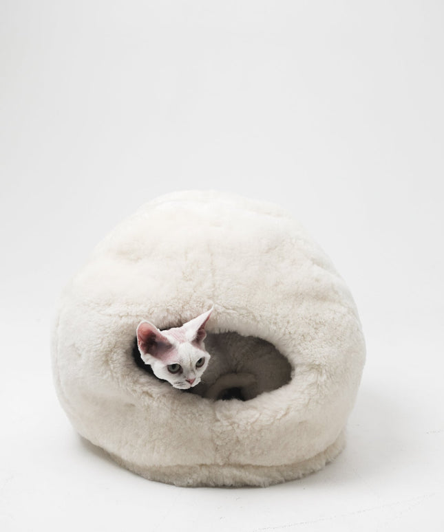Nest Natural Sheepskin Pet Bed - White-3