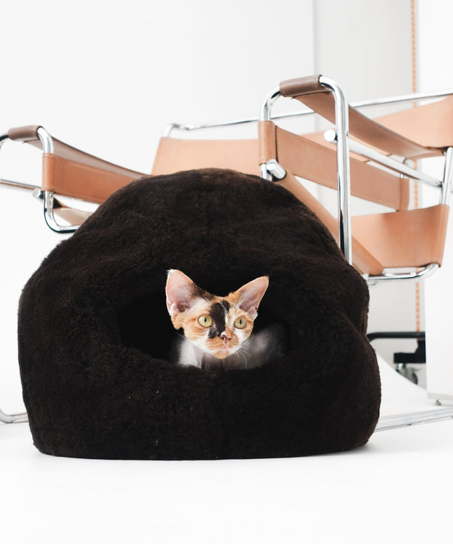 Nest Natural Sheepskin Pet Bed - Brown-4