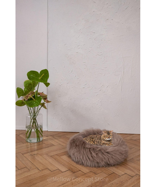 Round Natural Sheepskin Pet Bed - Greige-0